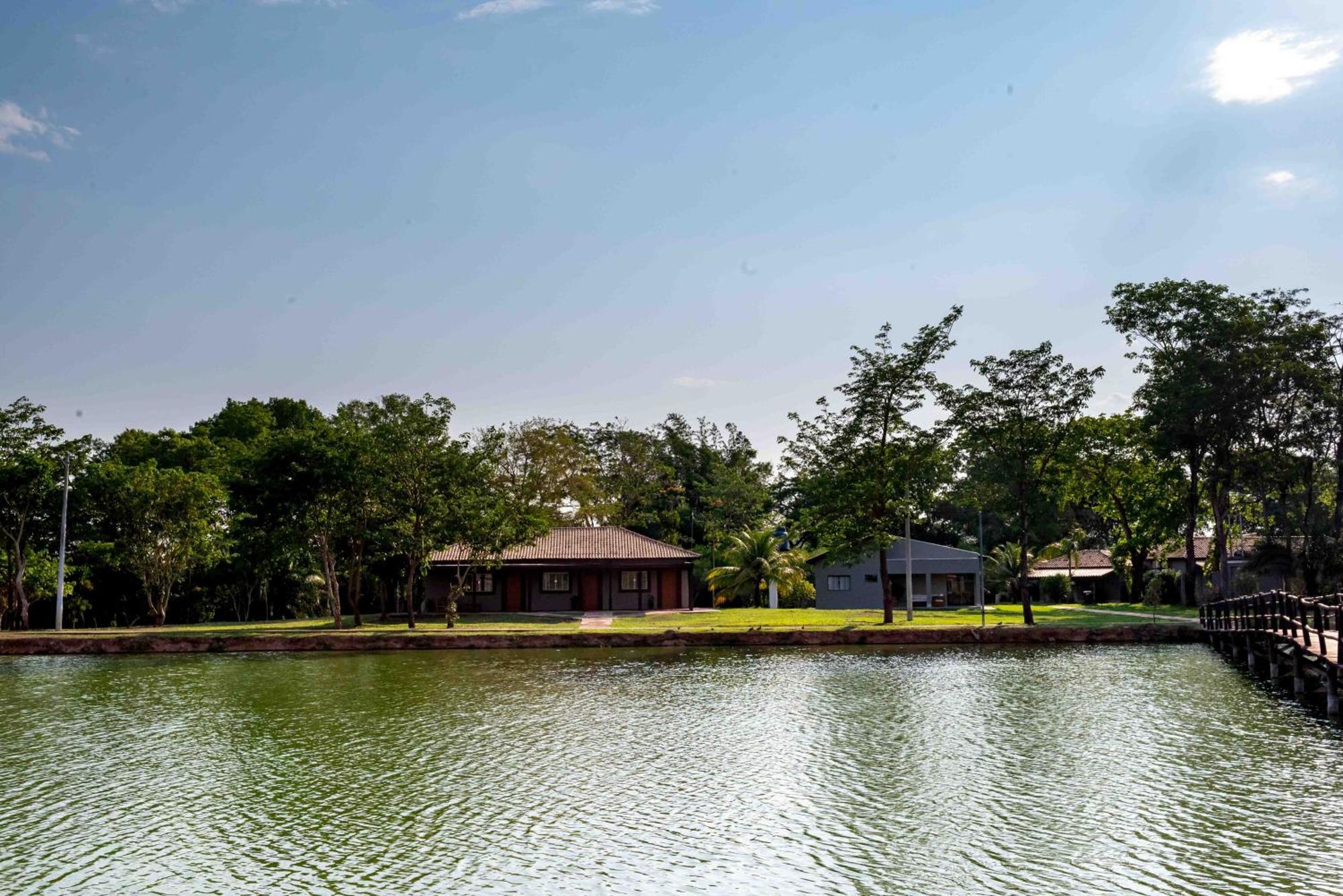 Spa Agua Milagrosa Cuiabá Eksteriør billede