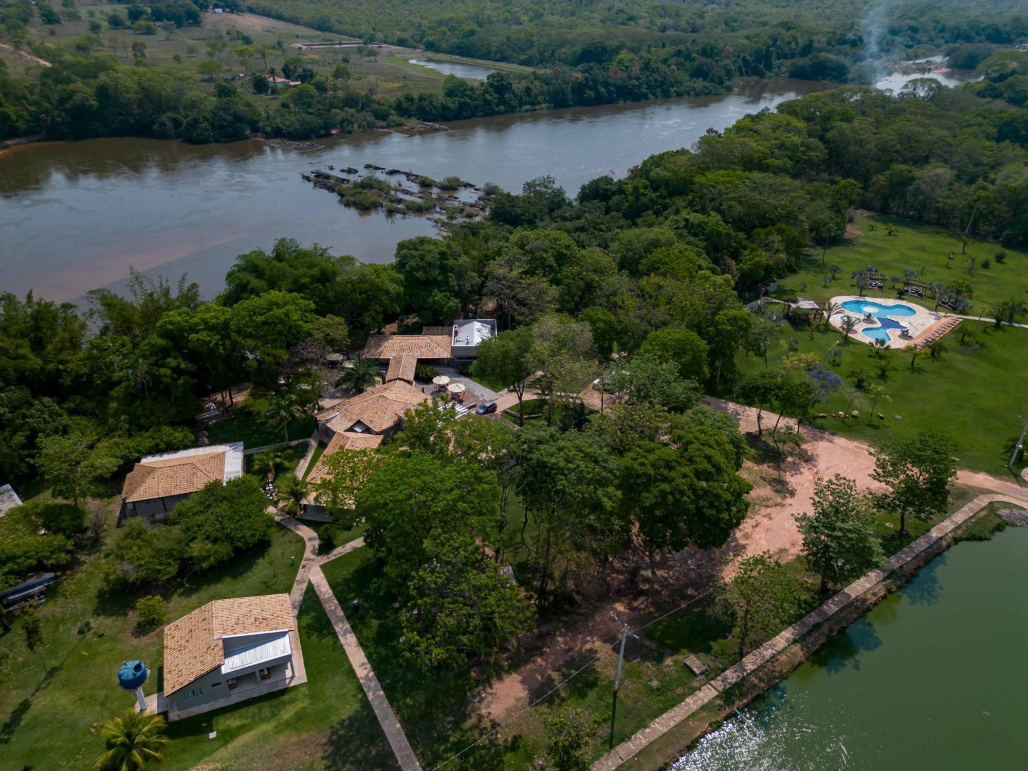 Spa Agua Milagrosa Cuiabá Eksteriør billede